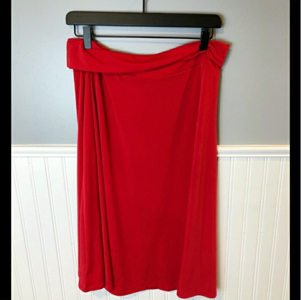 LuLaRoe XL Red / Orange Azure skirt